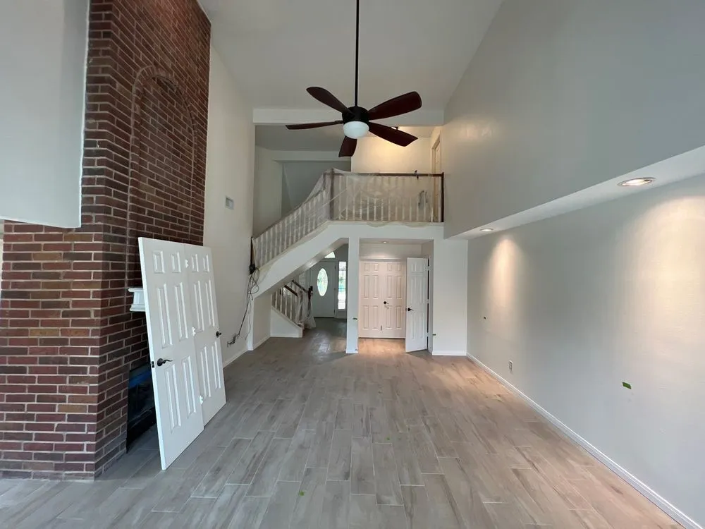 Slide of Elite Construction Services