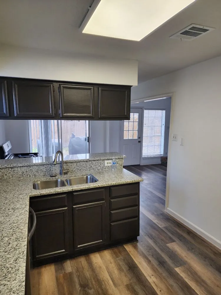 Slide of Elite Construction Services