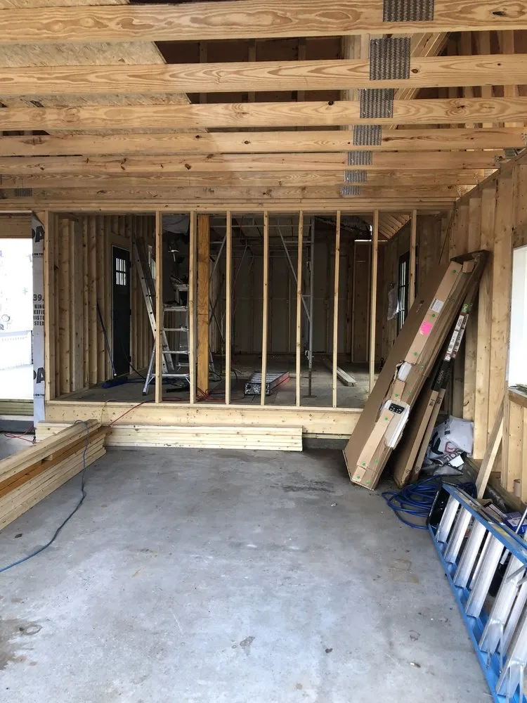 Slide of Elite Contracting