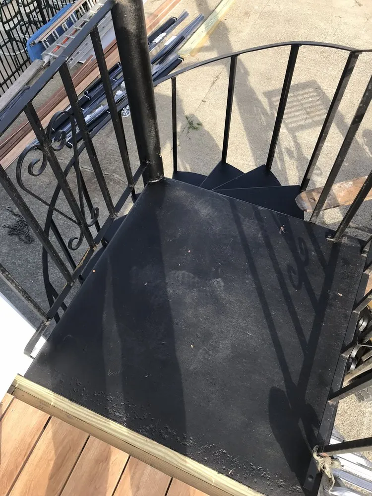 Slide of Elite Contracting