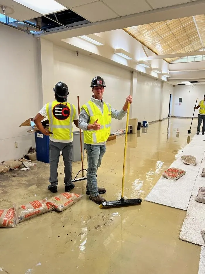 Slide of Elite Contractors