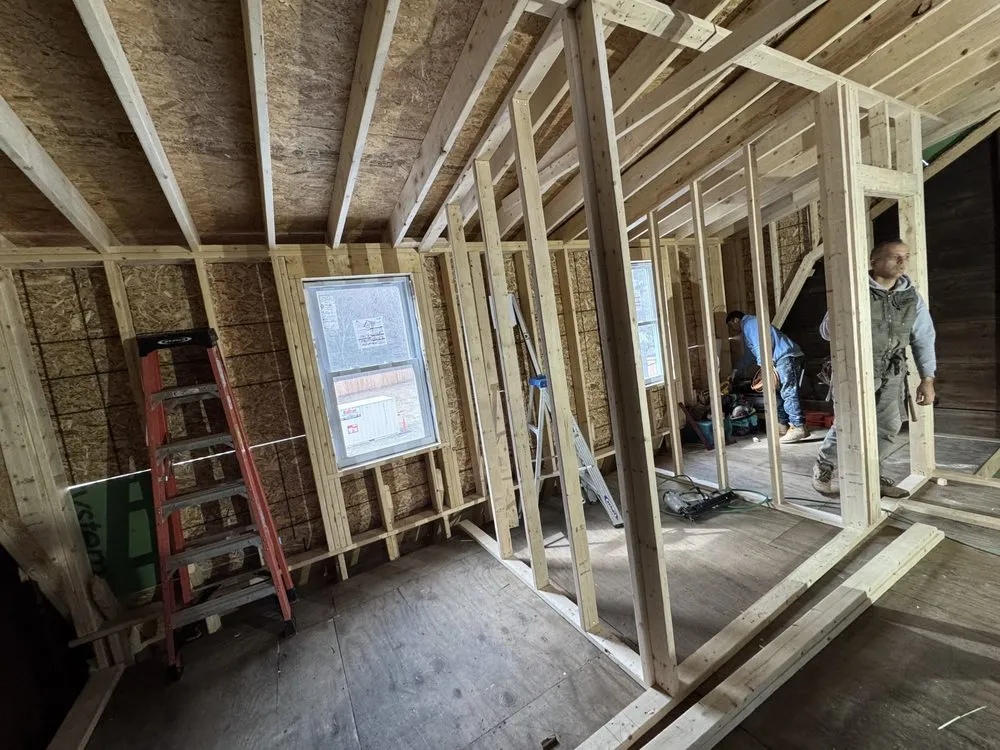 Slide of Elite Contractors