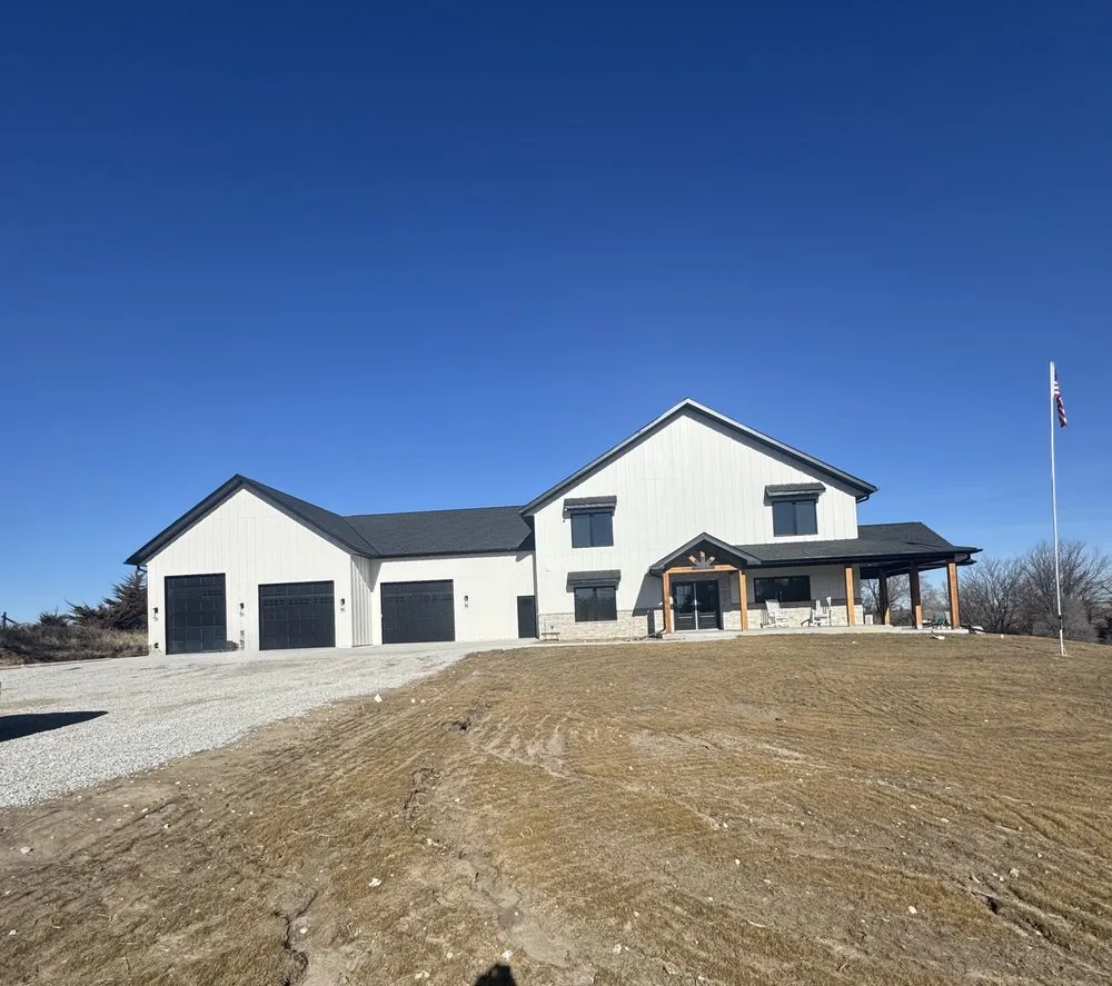 Slide of Elite Custom Homes