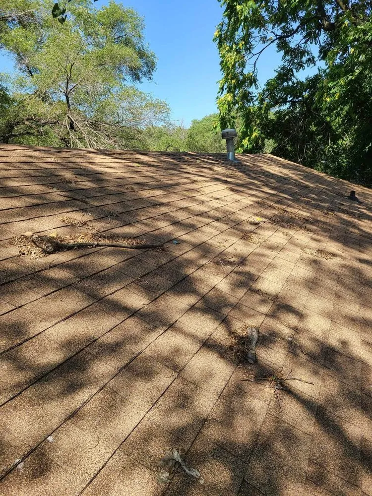 Slide of Elite exterior cleaning ICT