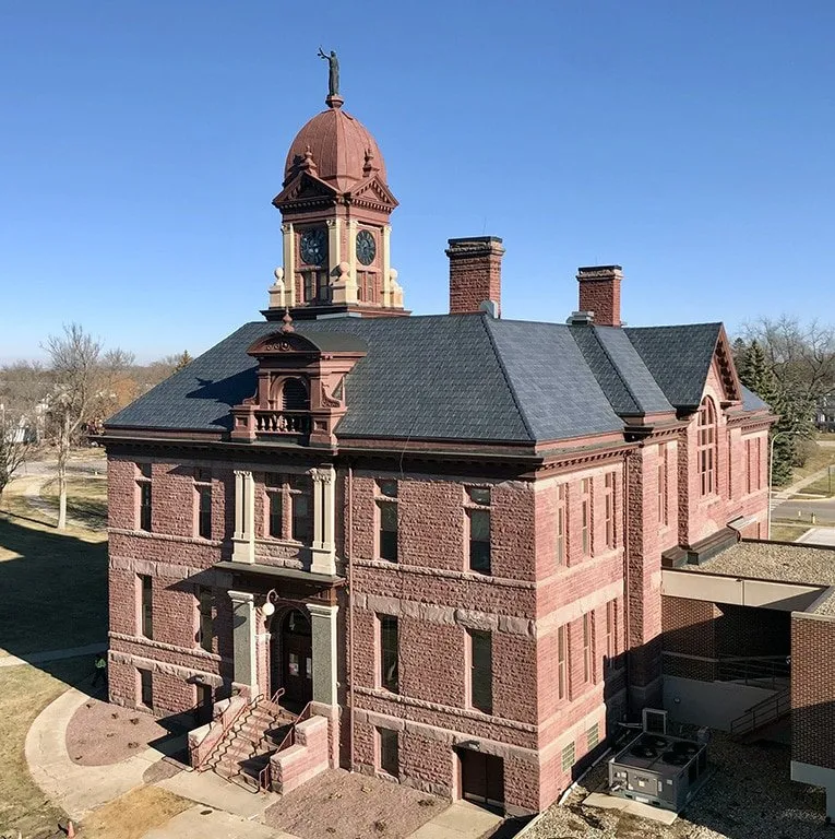 Slide of Elite Exteriors