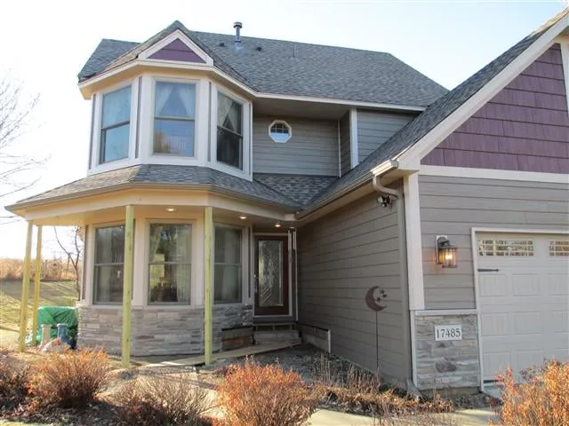 Slide of Elite Exteriors