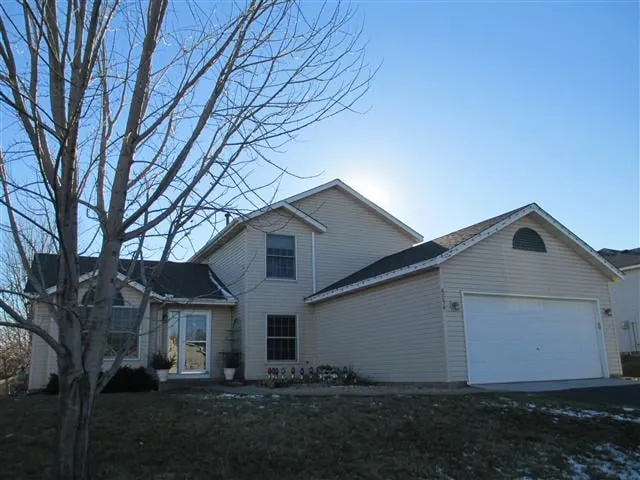 Slide of Elite Exteriors