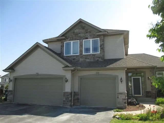 Slide of Elite Exteriors