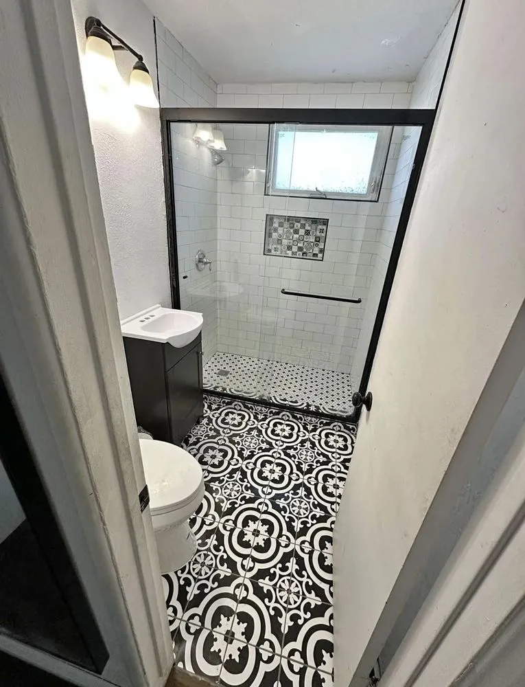 Slide of Elite Interiors & Exteriors