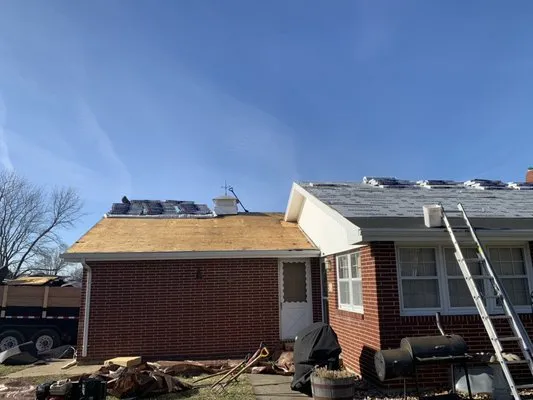 Elite Master Contractors Logo