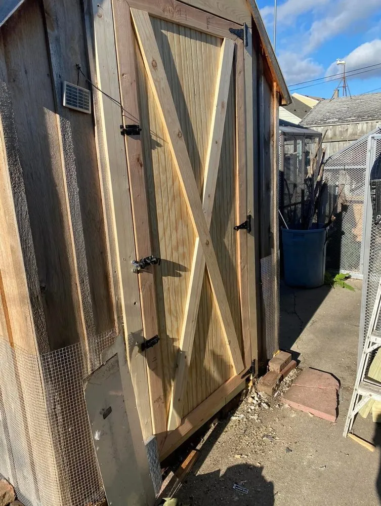 Slide of Elite Mcginnis Construction