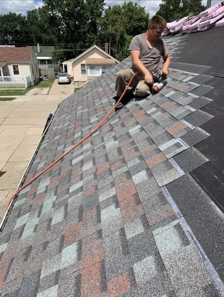 Slide of Elite Mcginnis Construction