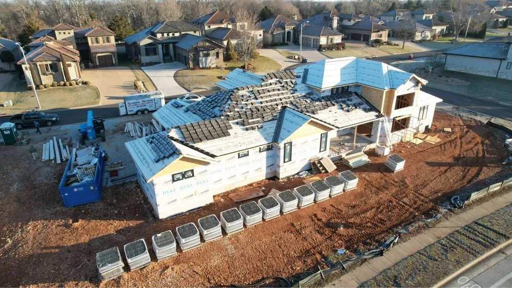 Slide of Elite Midnight Roofing