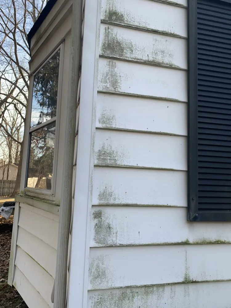 Slide of Elite Power Washing and Contracting