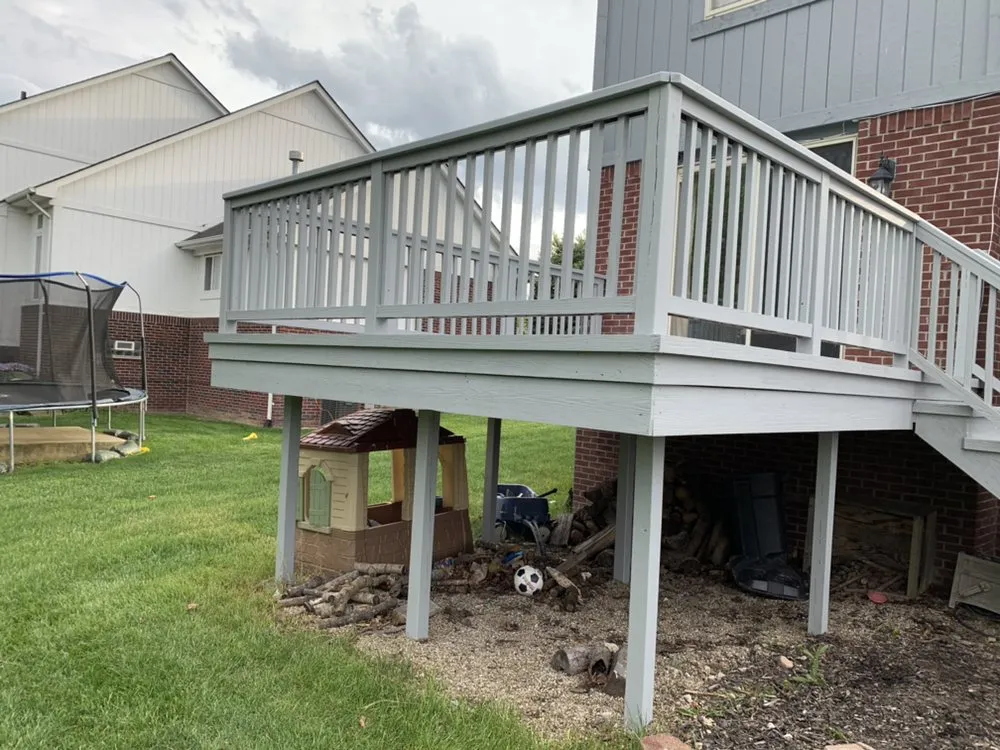 Slide of Elite Power Washing and Contracting