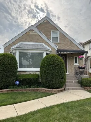 Elite Restoration Co. Logo