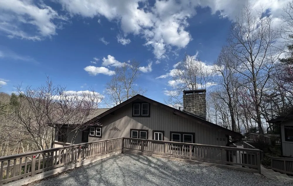 Slide of Elite Roof and Solar