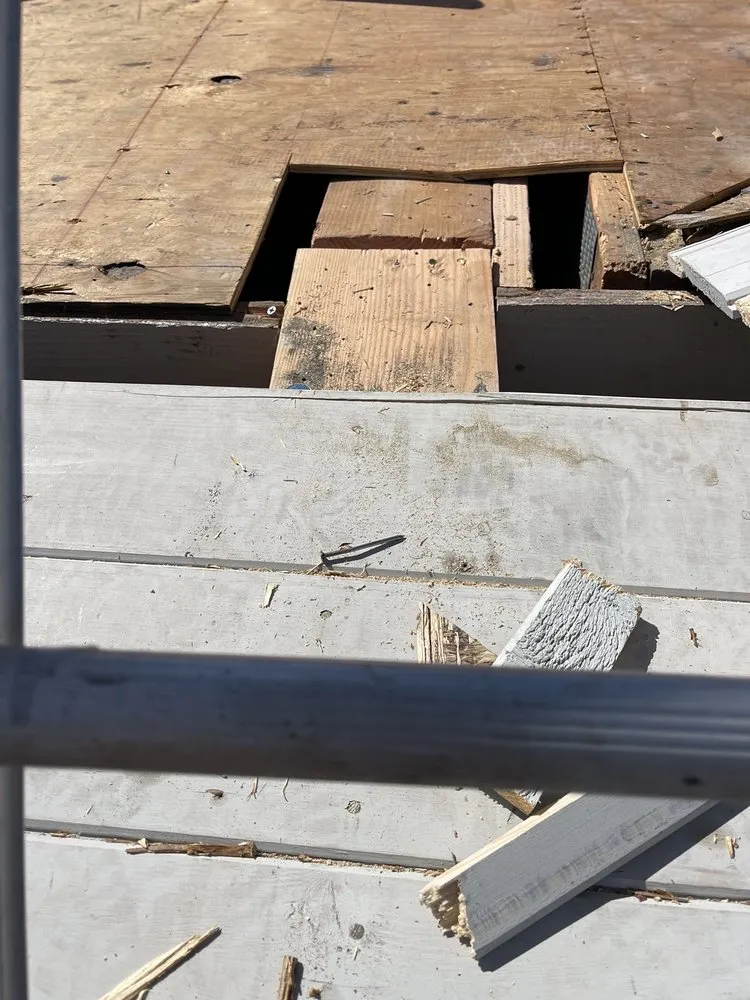 Slide of Elite Roof Services