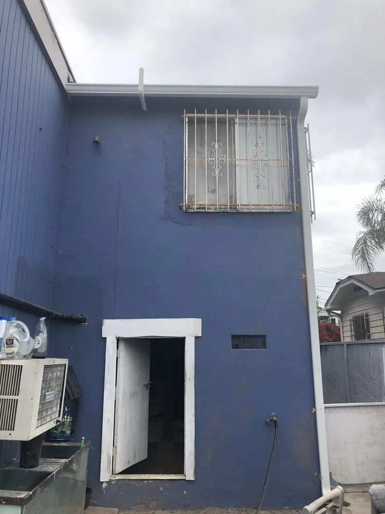 Slide of Elite Roof Services