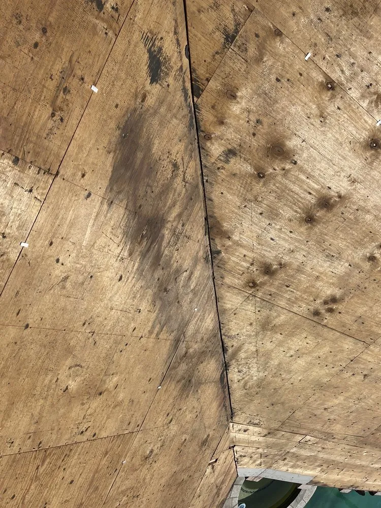 Slide of Elite Roof Services