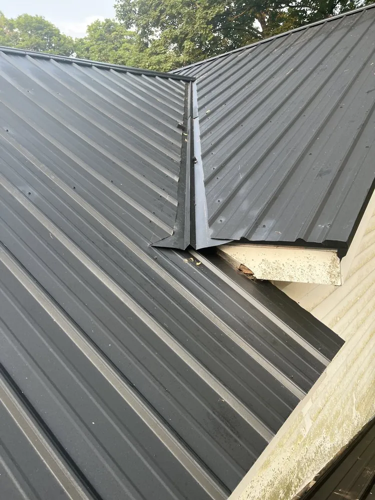 Top-rated roof leak repair experts serving Shipshewana, IN - Elite Roof Solutions