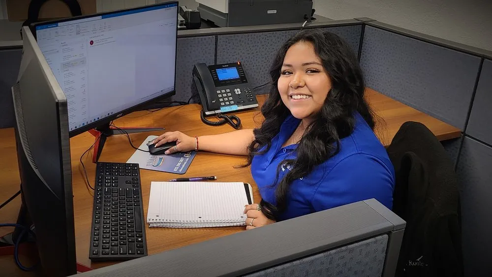 Slide of Elite Roofers