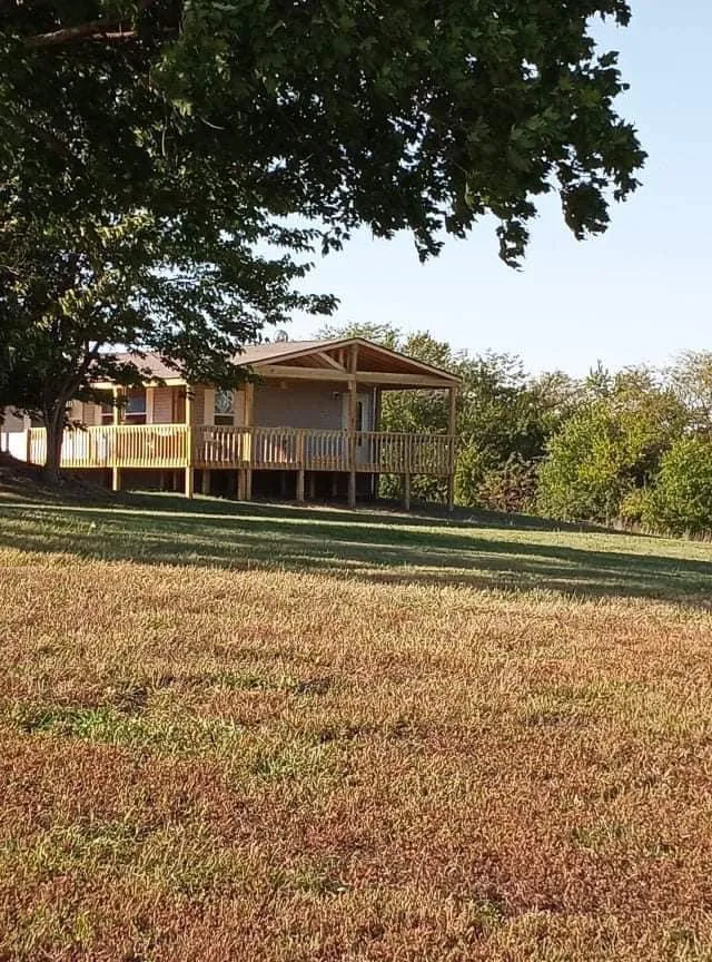 Trusted residential roofing service experts serving Jamesport, MO - Elite Roofing & Siding