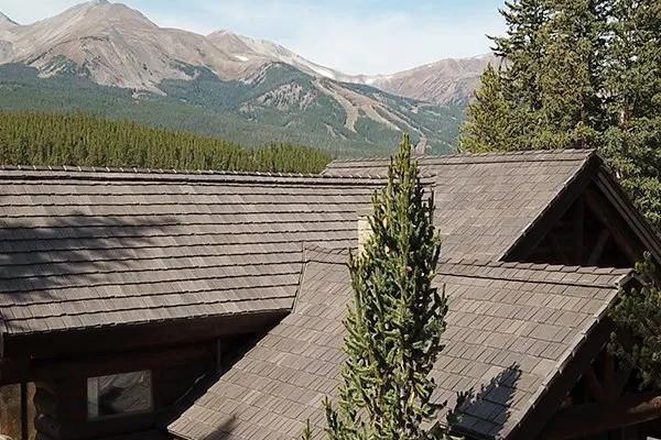 Slide of Elite Roofing & Solar