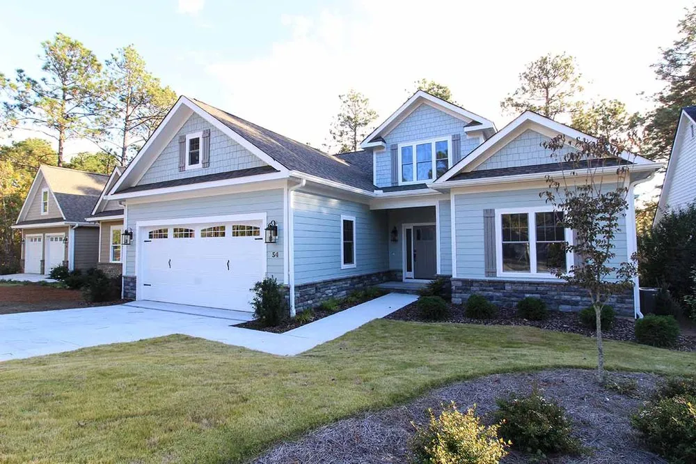 Slide of Elite Roofing