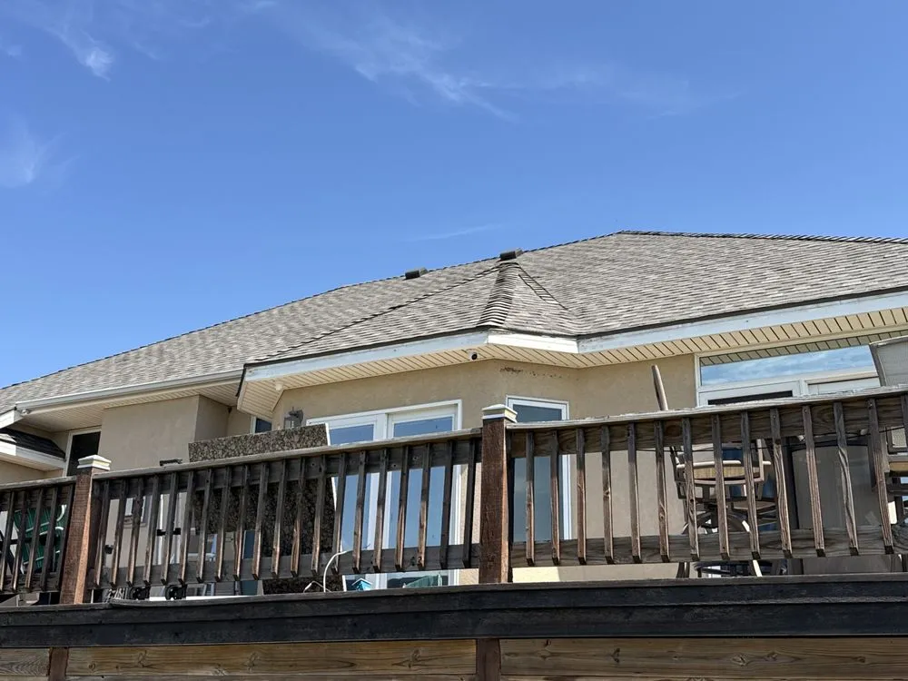 Slide of Elite Roofing and Guttering