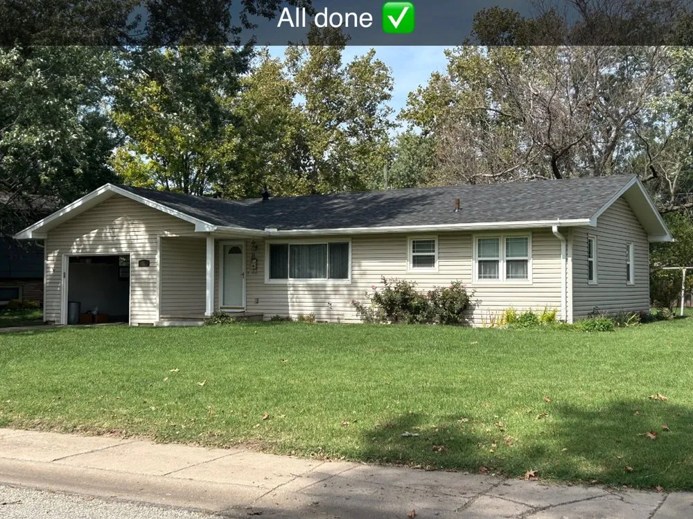 Slide of Elite Roofing and Guttering