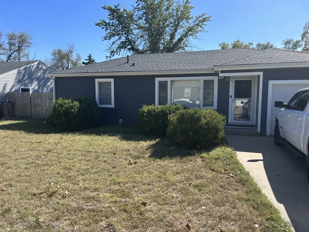 Slide of Elite Roofing and Guttering