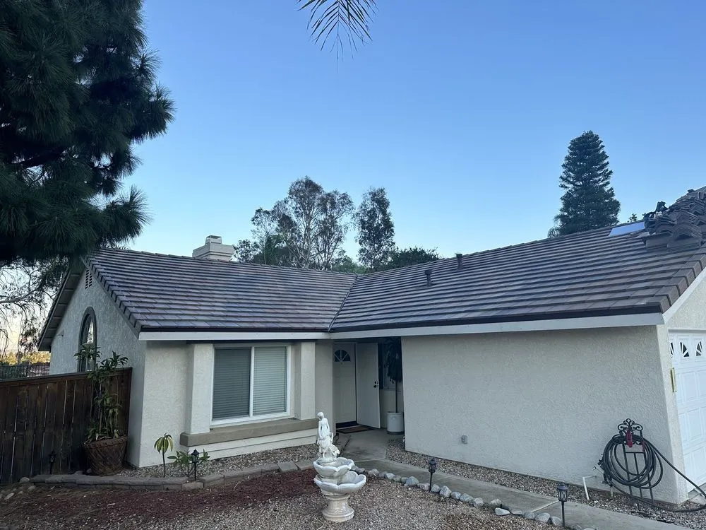 Slide of Elite Roofing and Solar Solutions