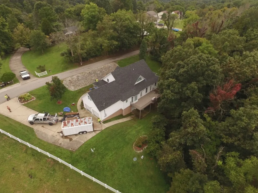 Slide of Elite Roofing