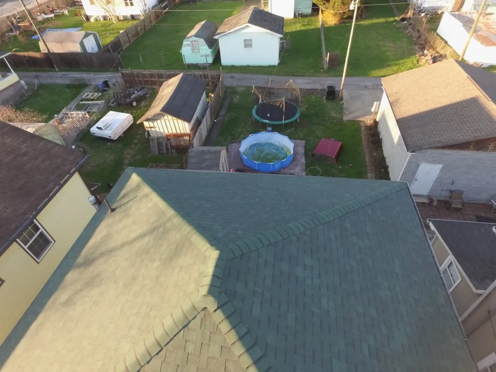 Slide of Elite Roofing