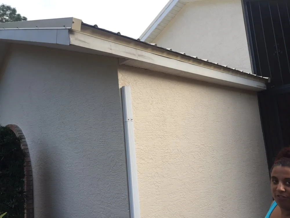 Slide of Elite Roofing