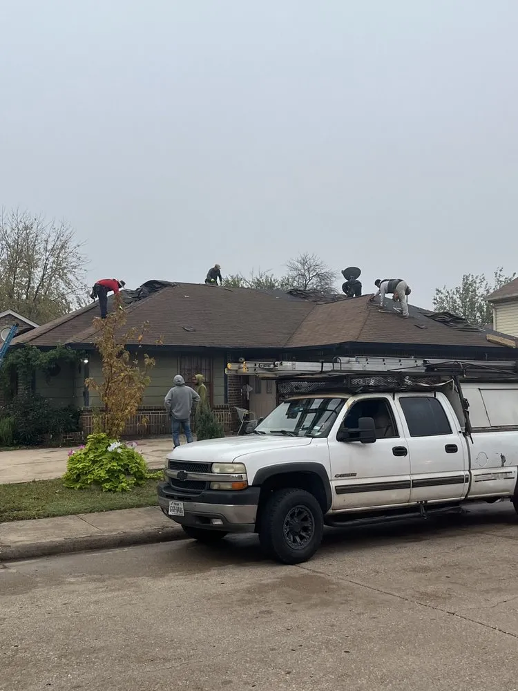 Slide of Elite Roofing DFW