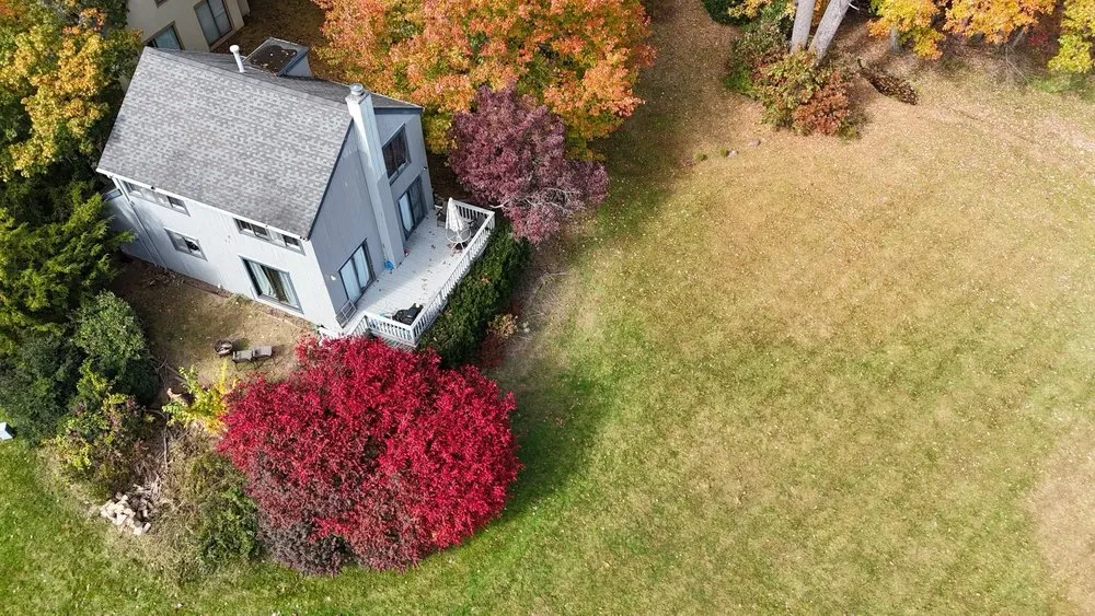 Slide of Elite Roofing