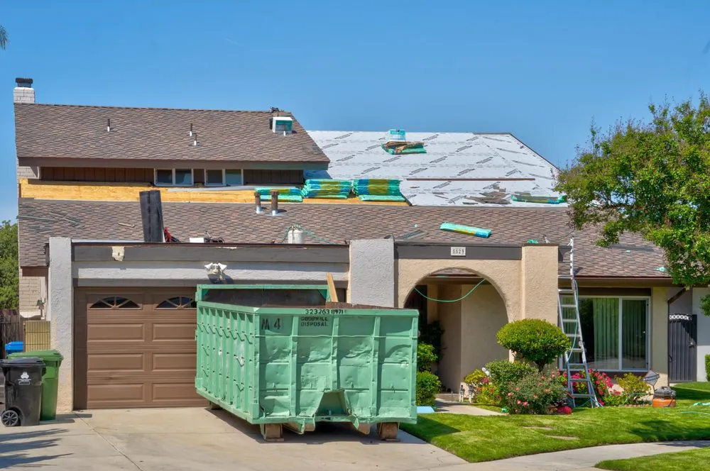 Slide of Elite Roofing