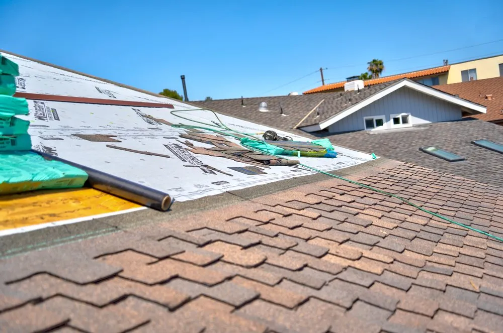 Slide of Elite Roofing