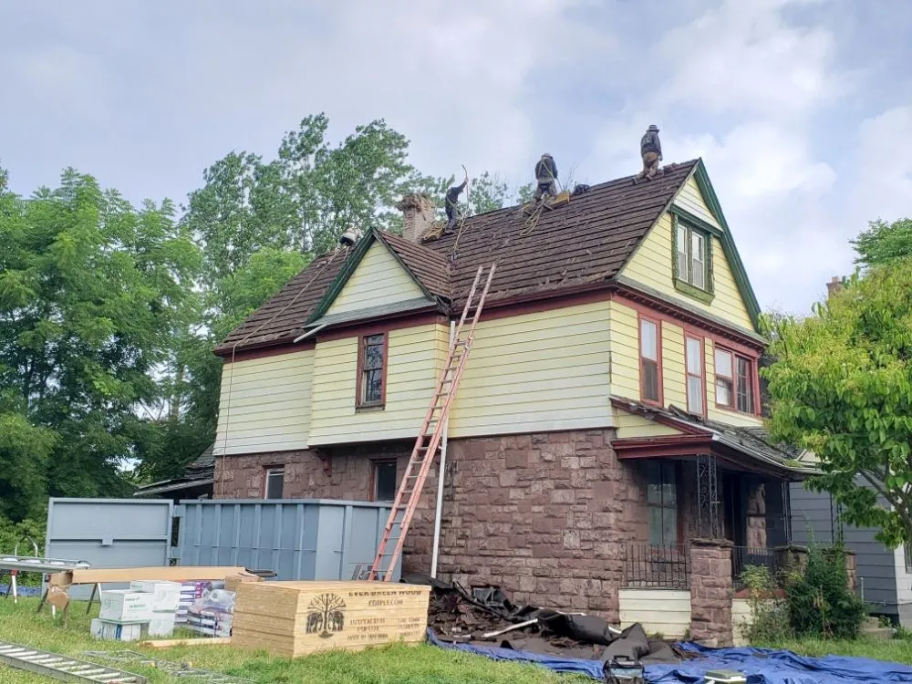 Slide of Elite Roofing of WNY