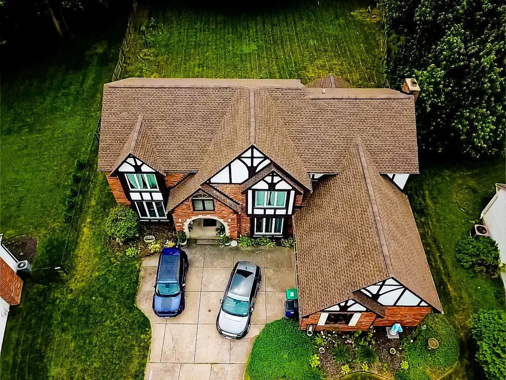 Slide of Elite Roofing of WNY