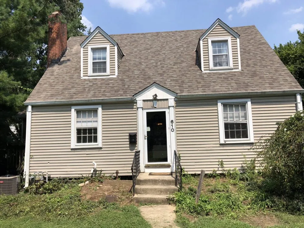 Slide of Elite Roofing