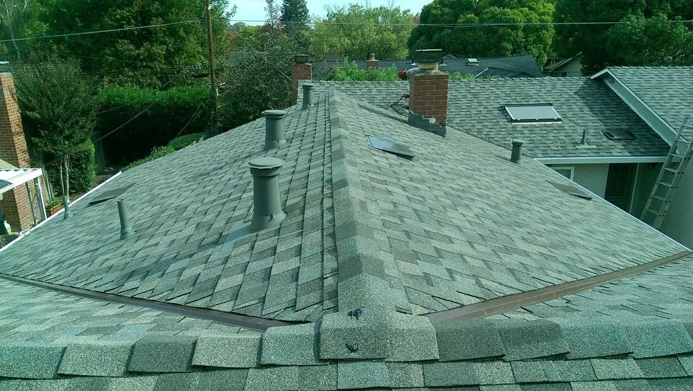 Slide of Elite roofing