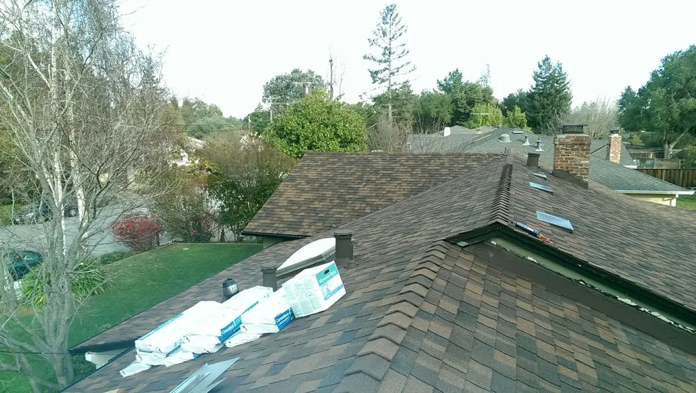 Slide of Elite roofing