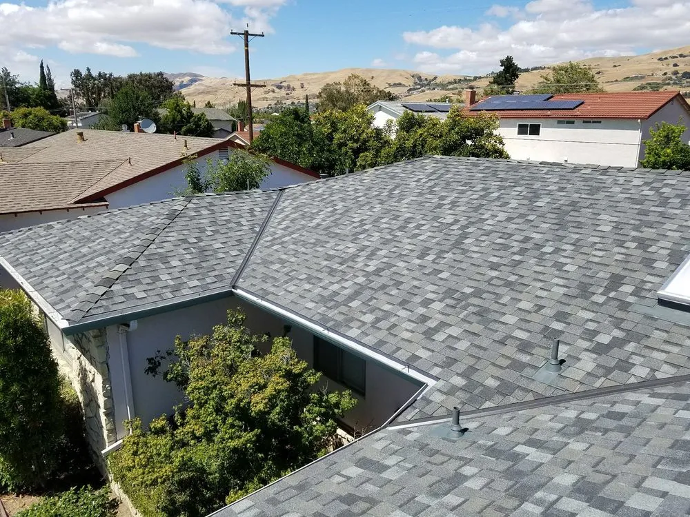 Slide of Elite roofing