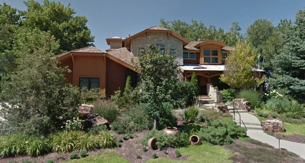 Slide of Elite Roofing Services