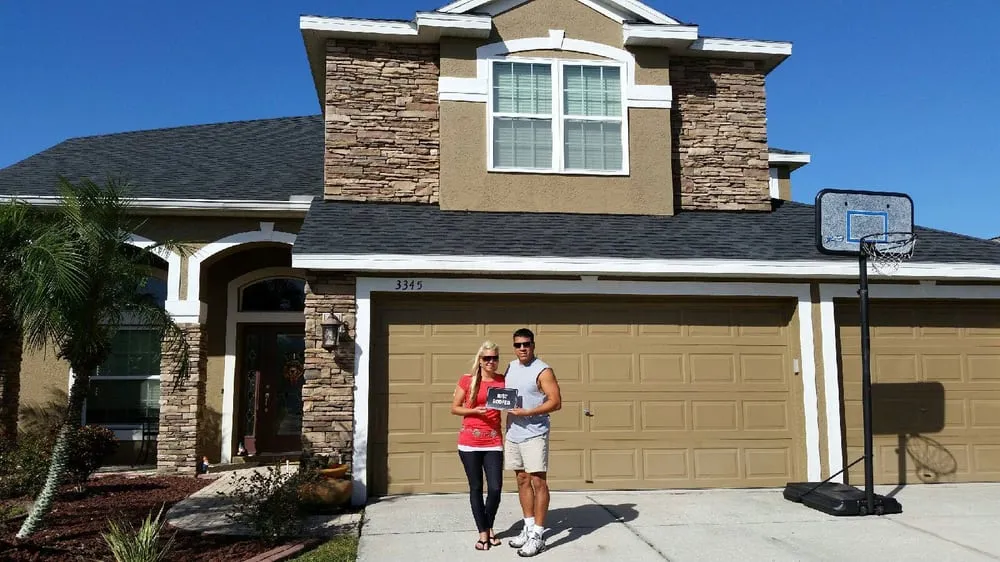 Slide of Elite Roofing Services