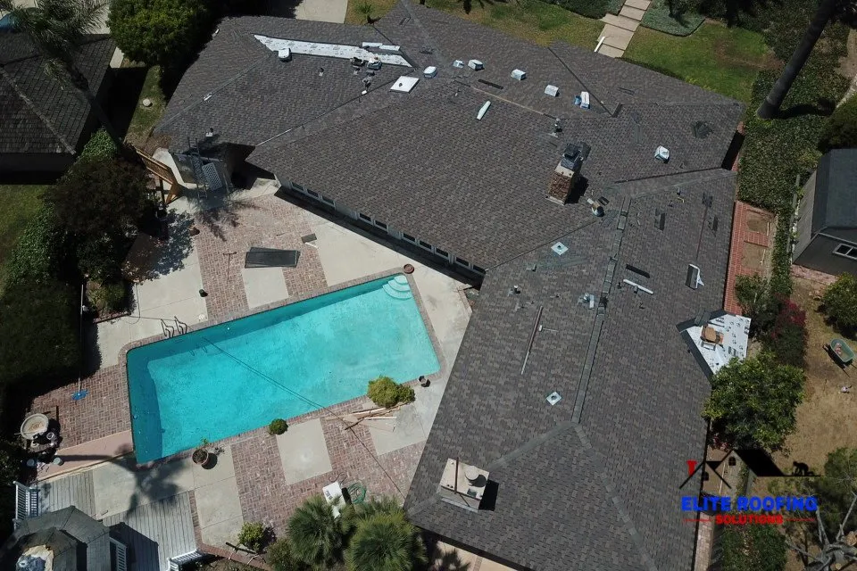 Slide of Elite Roofing Solutions