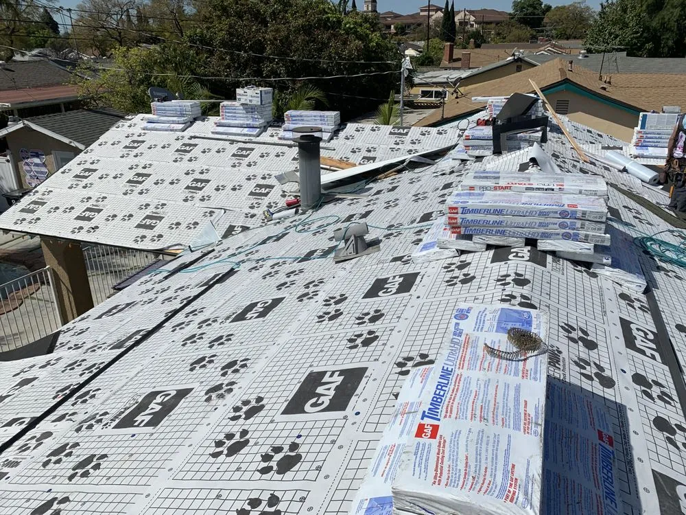 Slide of Elite Roofing Solutions